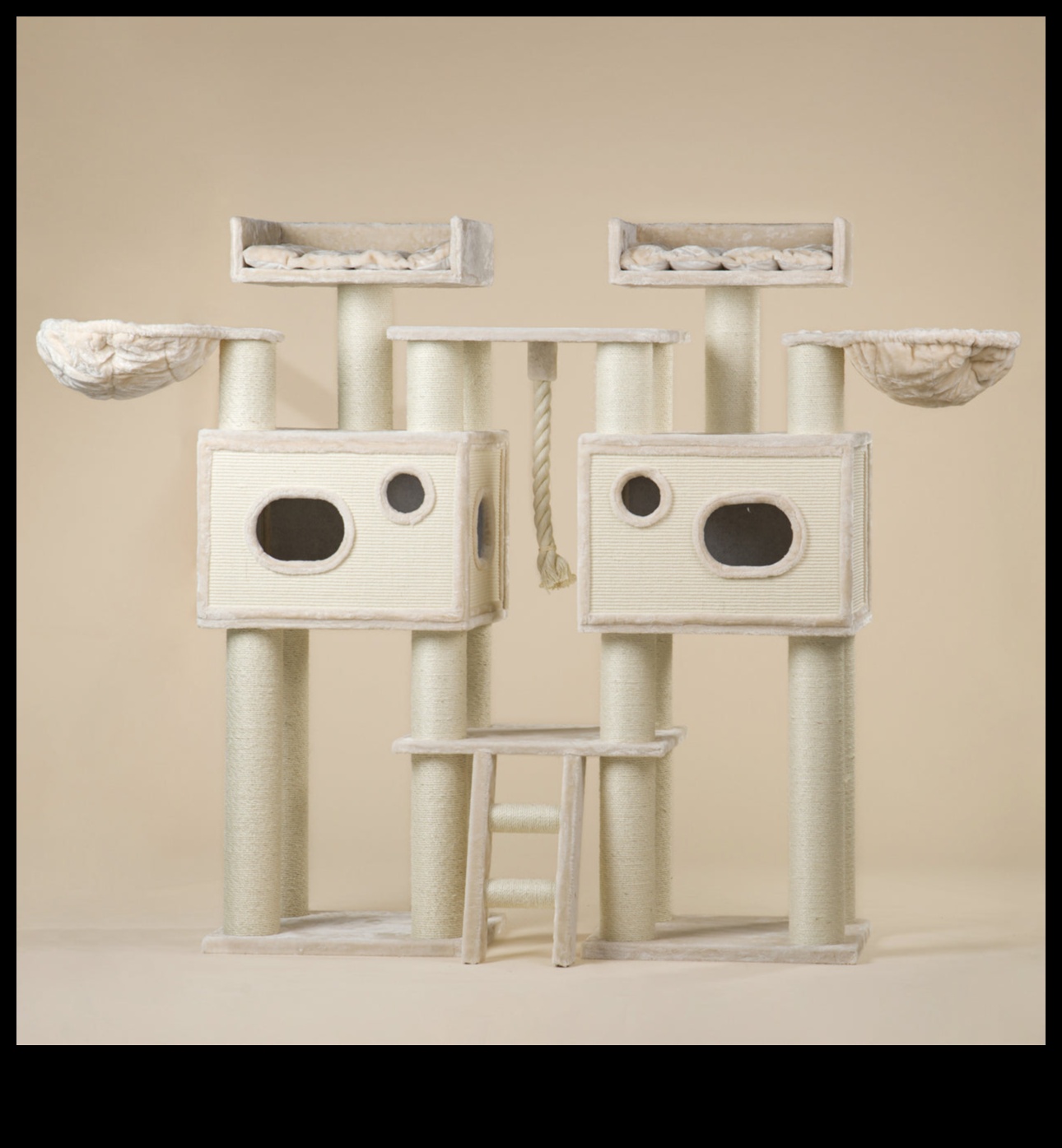 Cat Castle Crafting: Construirea de refugii regale pentru regalitatea felină