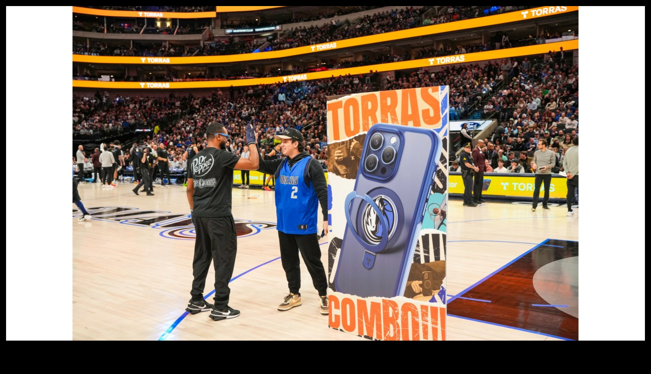 Tech Mavericks pionieri în artele creative și soluții AR 2 Tech Mavericks: pioniera în artele creative și soluții AR